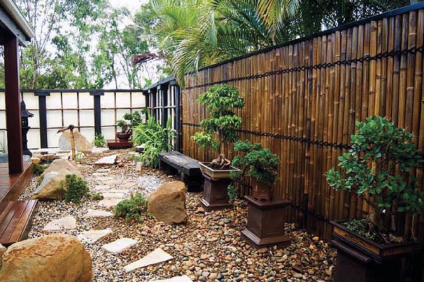 20 Amazing Bamboo Fence Ideas To Beautify Your Outdoors
