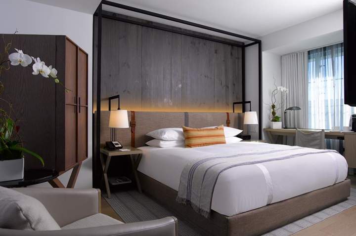 bedroom hotel modern masculine beach bedrooms contemporary designs victor south designrulz comfortable miami check headboard property read idea6 luxury mrandmrssmith