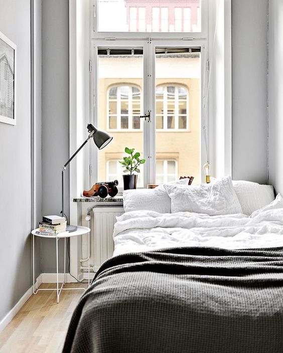 10 Ultra Small Bedrooms with King Size Beds