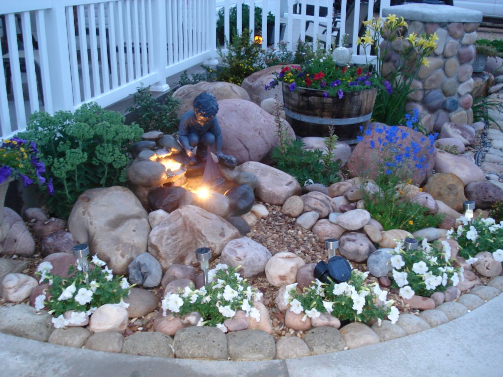 20 Wonderful Rock Garden Ideas You Need To See