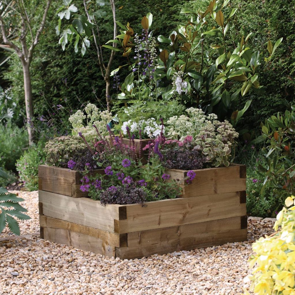 amazing wooden planters you will love to see in your yard