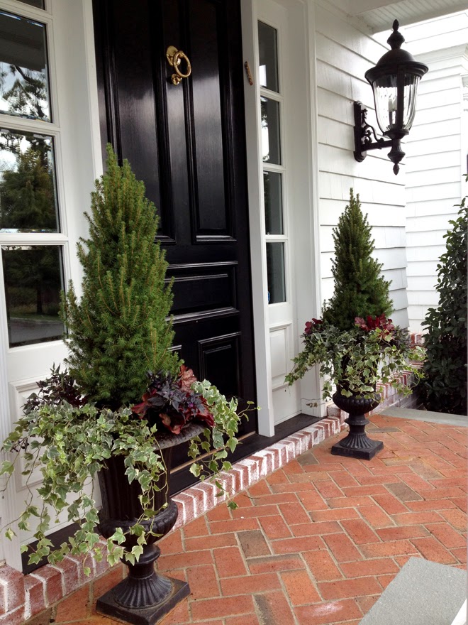 The Most Wonderful Doorway Planters You Have Ever Seen