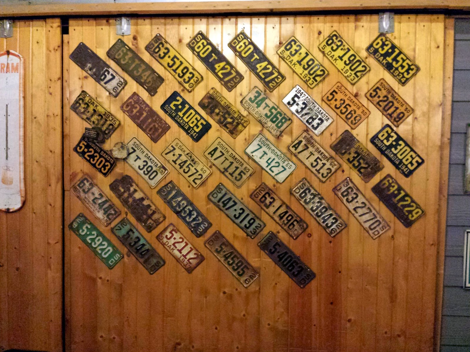15 Cool Things That You Can Make With Old License Plates Page 2 Of 2