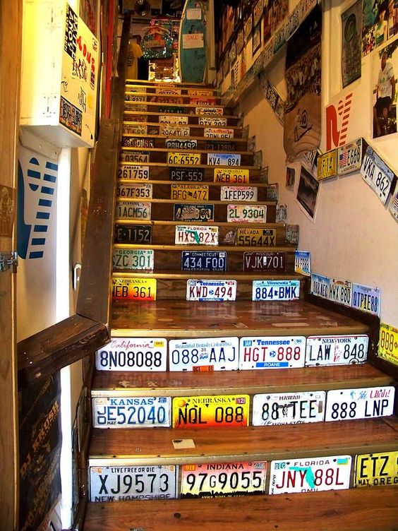15 Cool Things That You Can Make With Old License Plates
