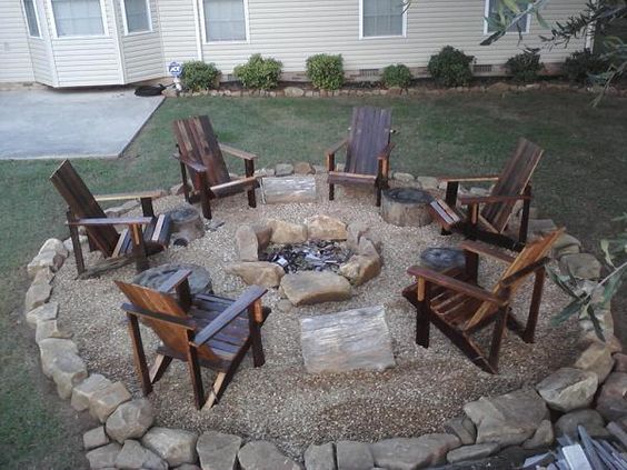 Inviting Round Fire Pit Areas For Your Utmost Relaxation