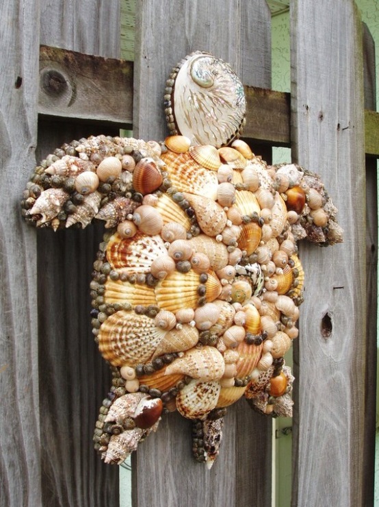 Beautiful DIY Shell Decor To Make This Summer - Page 2 of 2