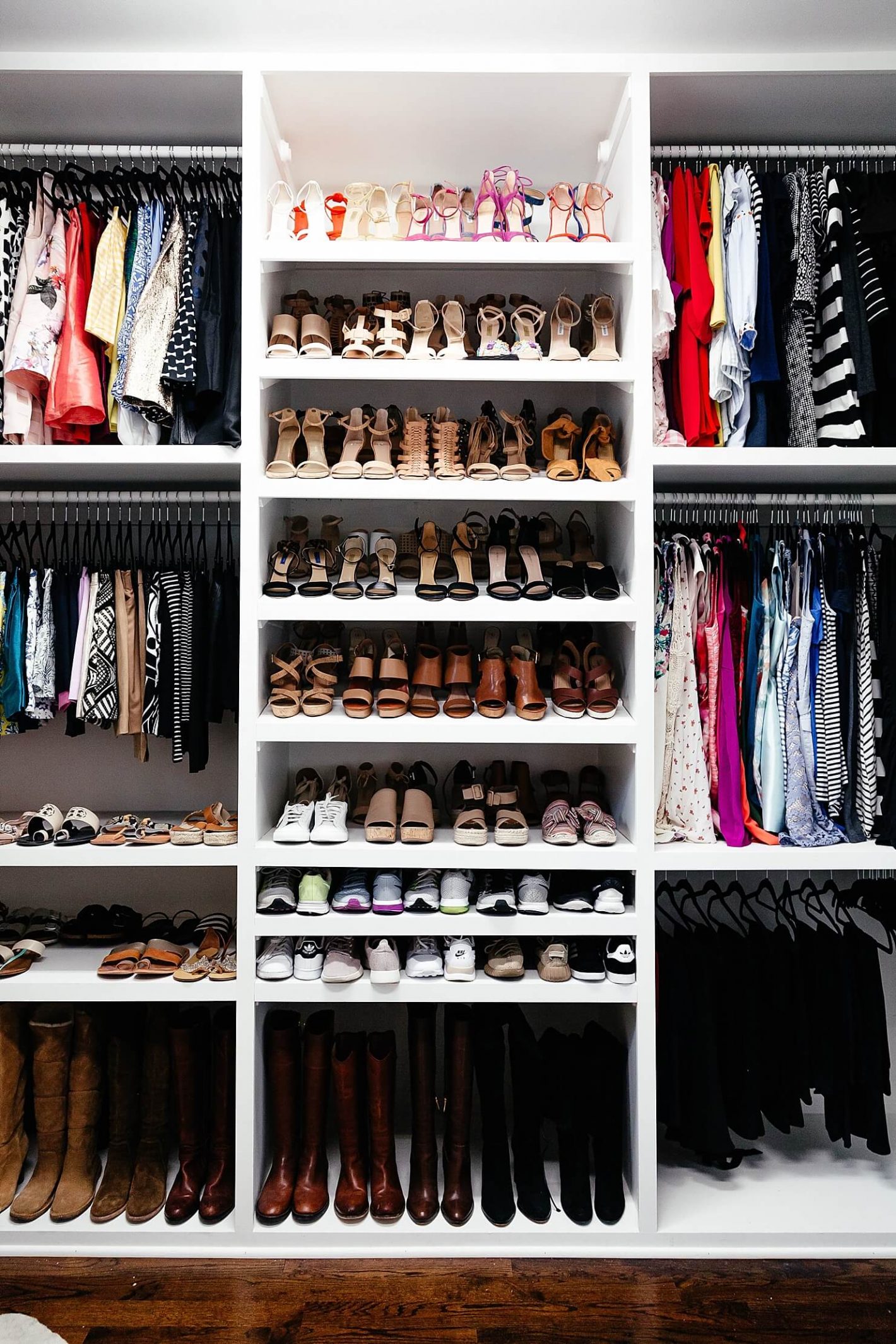 Perfectly Organized Closets That Will Motivate You To Do The Same With