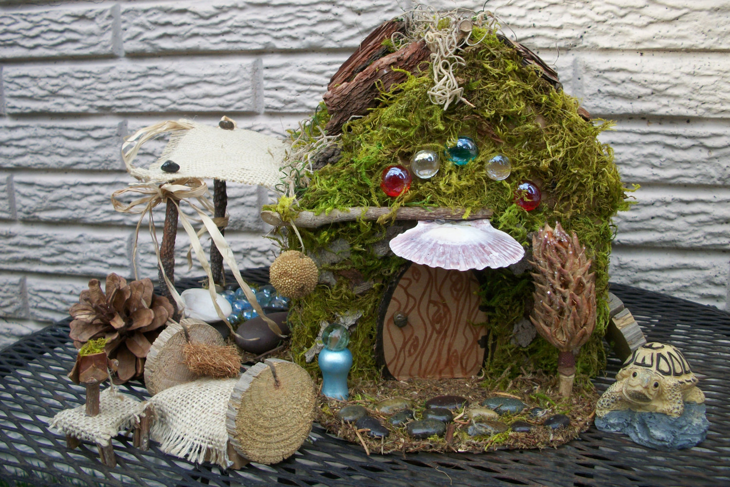DIY Fairy House Ideas To Bring Magic In Your Garden - Page 2 of 2