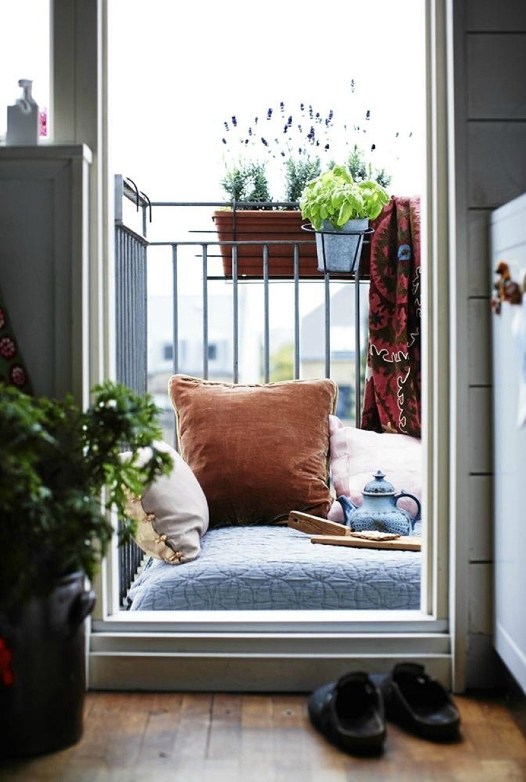 Small Balcony Ideas To Turn Yours Into A Relaxation Zone