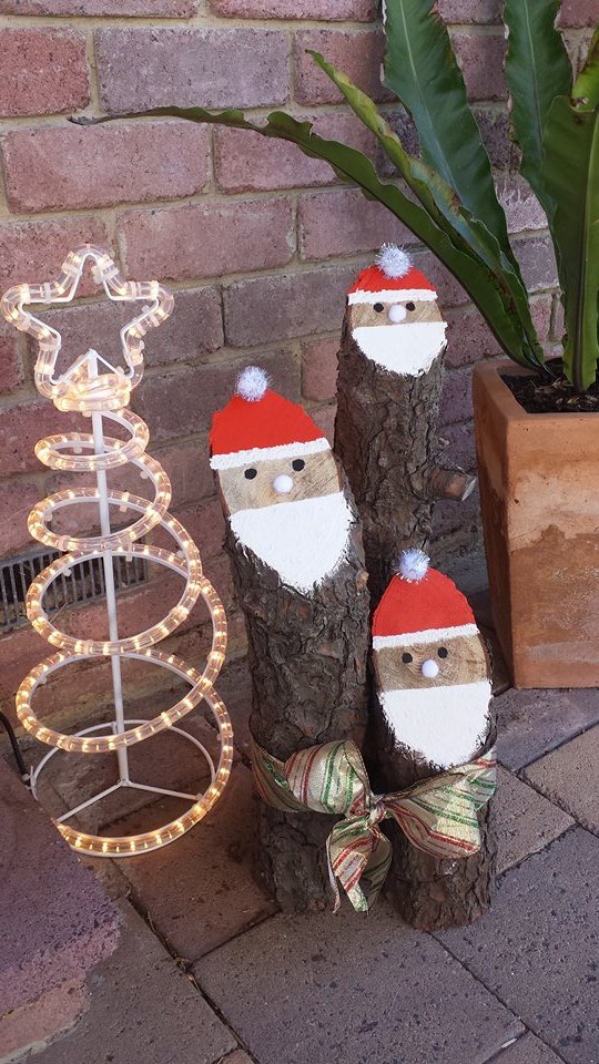 Cheap DIY Outdoor Christmas Decor That You Should Not Miss