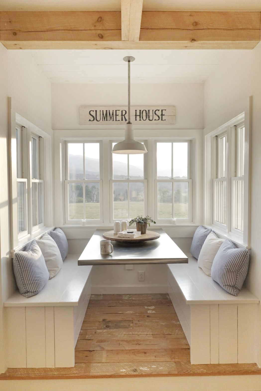 farmhouse modern decor interiors nook breakfast small remodeling inspire source