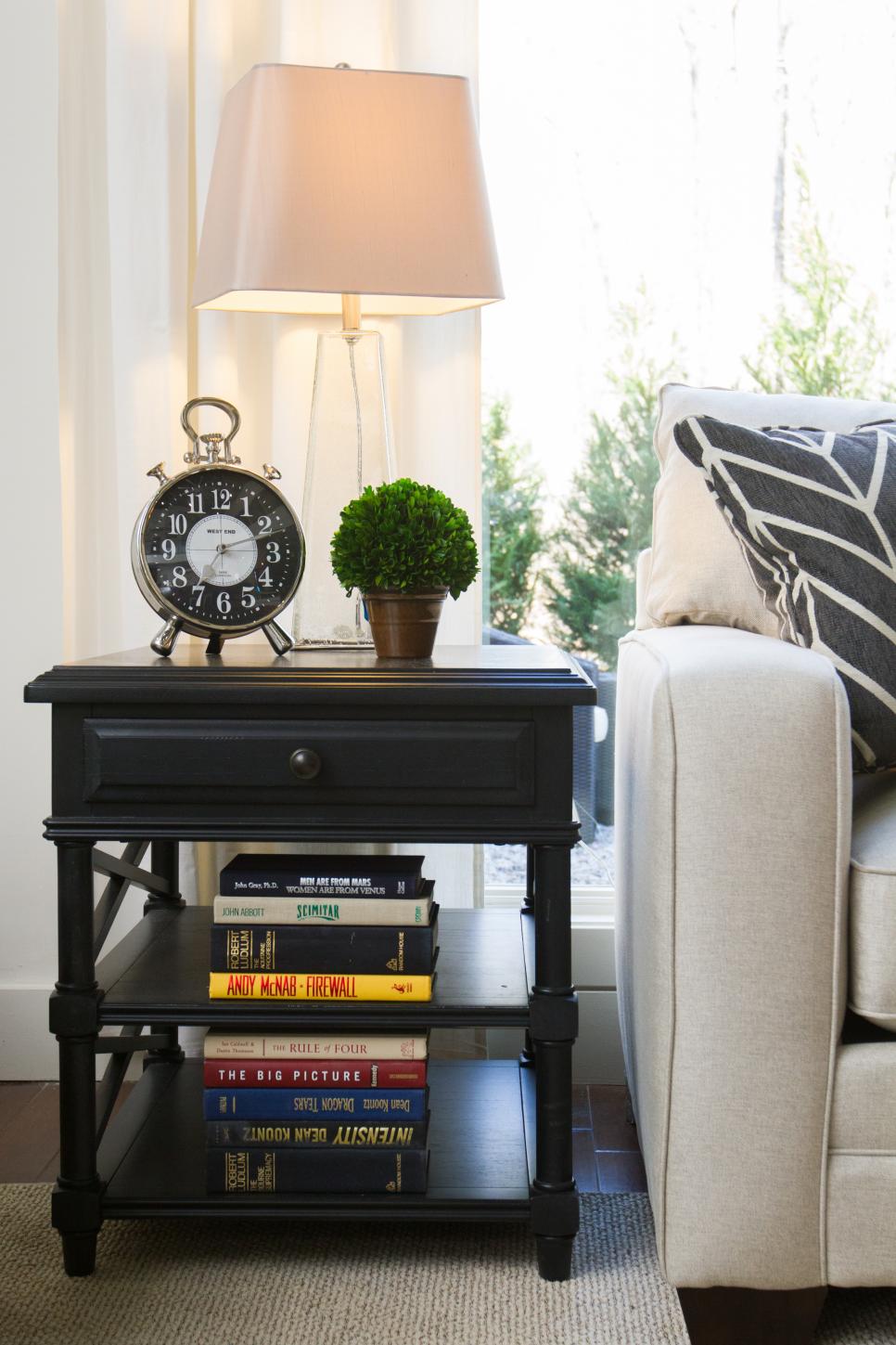 Side Table Ideas And Tips For Choosing The Right One For Your Living Room