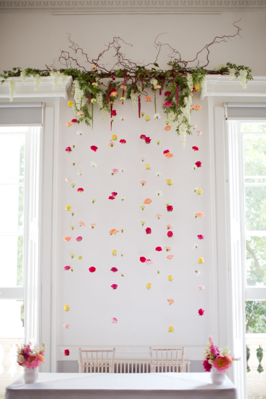 DIY Hanging Flowers Decor Perfect For Your Special Occasions - Page 2 of 3