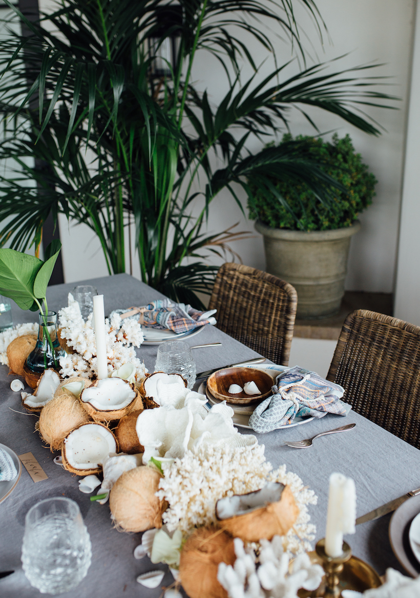 Coconut Table Decorations For Your Tropical Themed Events