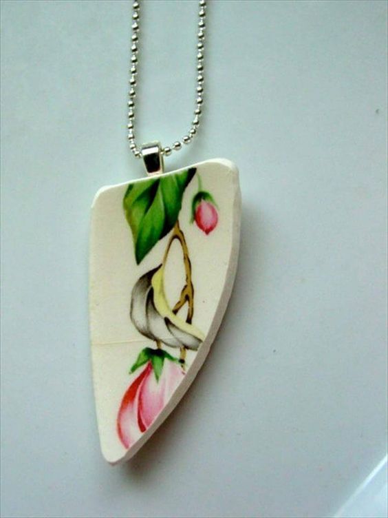 Beautiful Broken China Jewelry Ideas That You Can DIY - Page 3 of 3