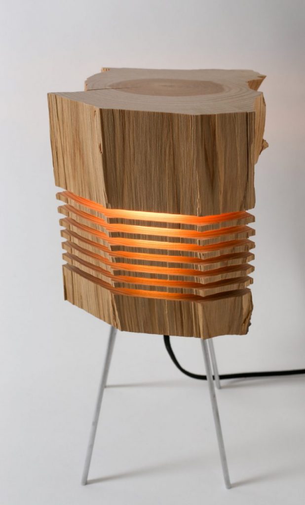 beautiful-light-sculpture-made-with-california-cedar-wood-750x1243