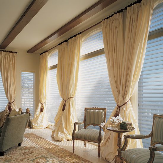 stylish-modern-curtains-and-drape