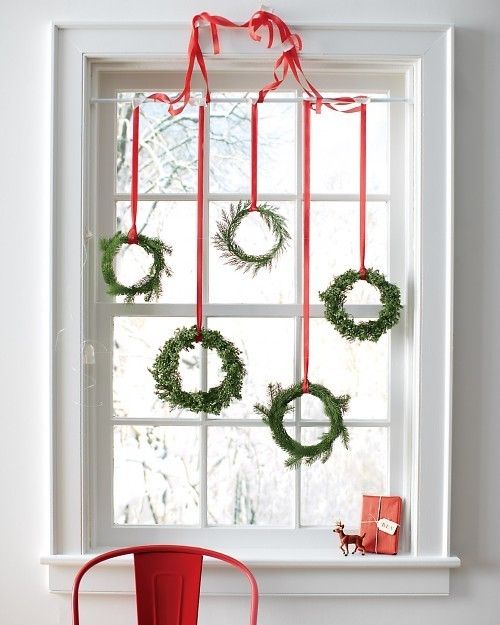 awesome-christmas-window-decor-ideas-15