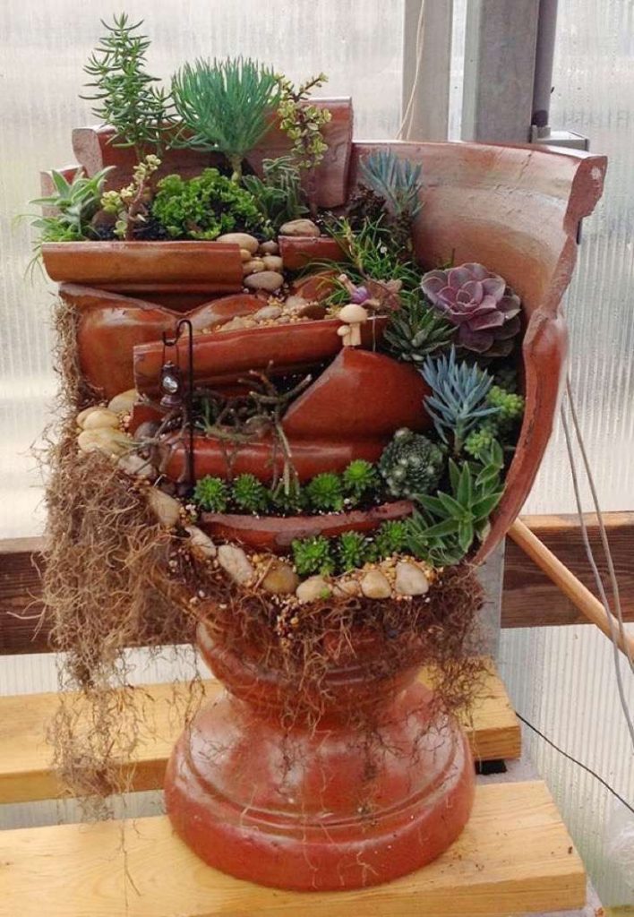 broken-pot-fairy-garden-2-2