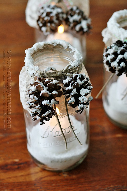 christmas-mason-jar-crafts-diy-snowy-pinecone-luminaries