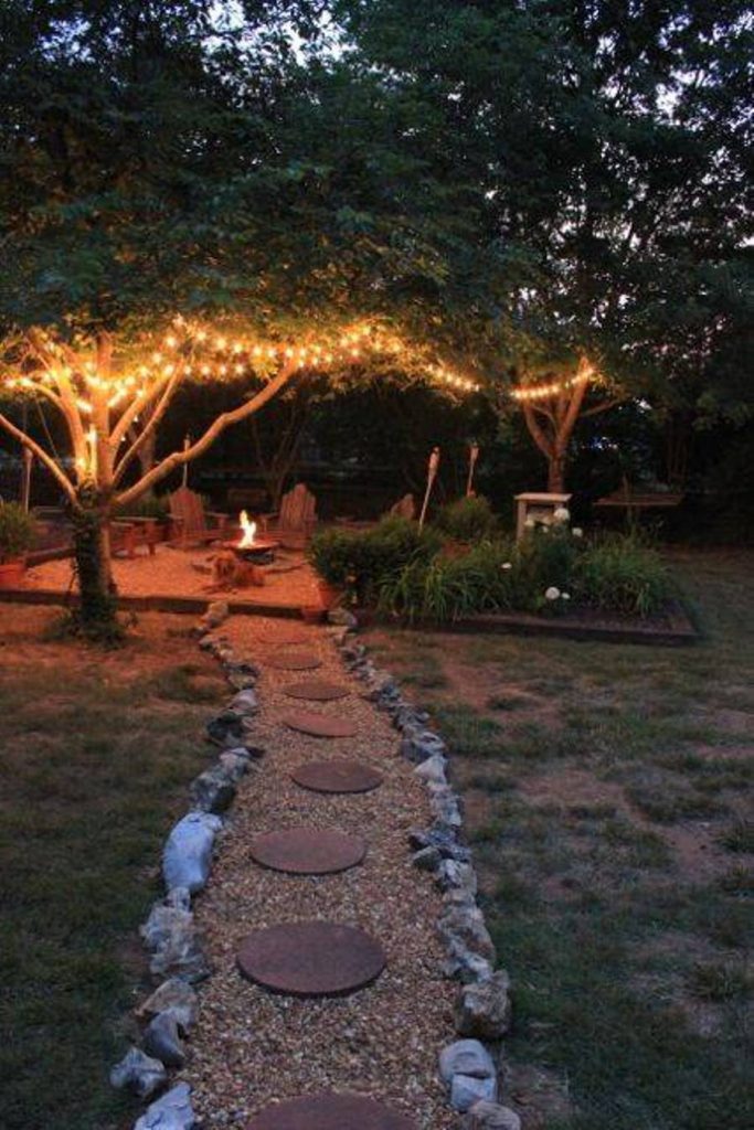 decorating-your-backyard-with-string-lights