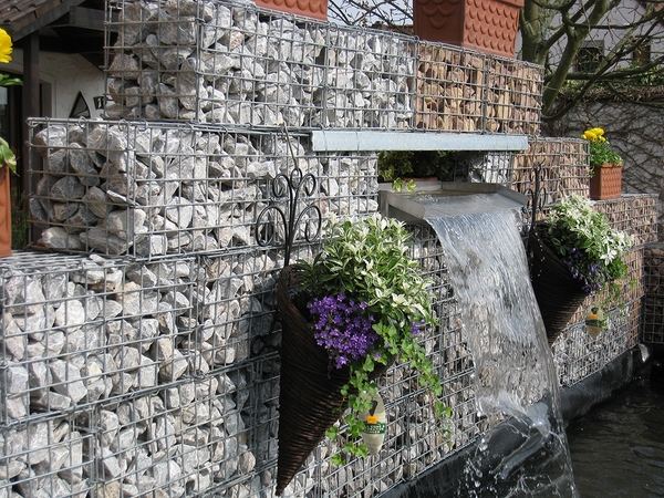 gabion-baskets-gabion-wall-garden-water-features-waterfall