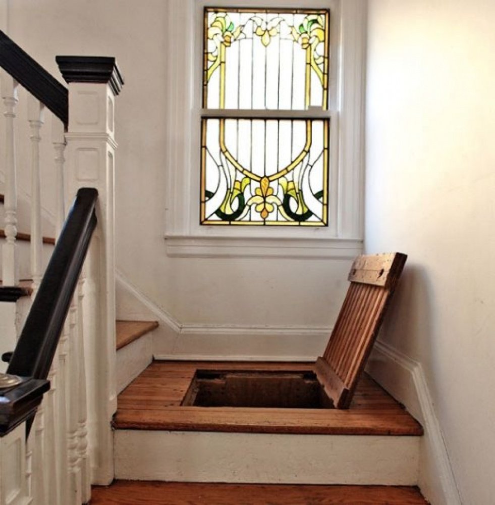hidden-storage-under-stairs-design-with-wooden-door-ideas