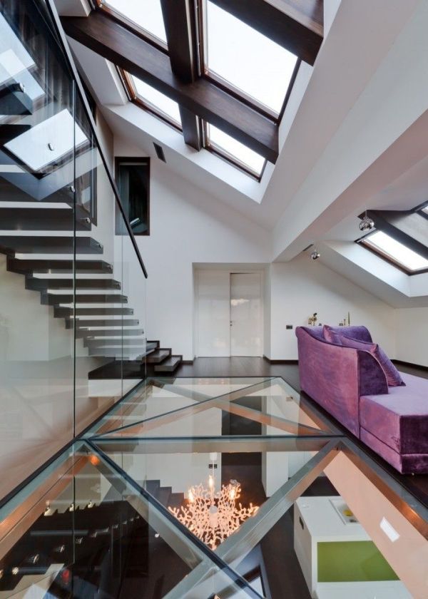 modern-house-glass-floor