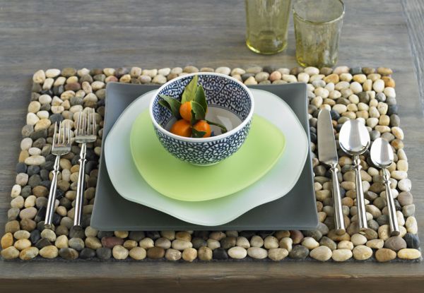 unique-river-stone-placemats