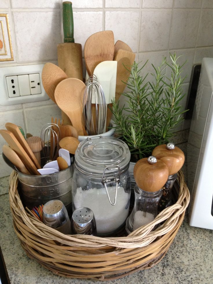 10-insanely-sensible-diy-kitchen-storage-ideas-3-1