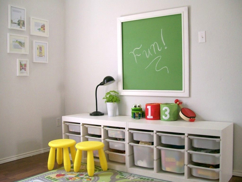 kids-playroom-storage-toys