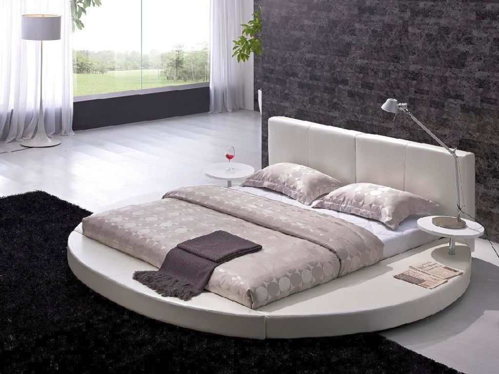 Round Beds For A More Luxurious Look Of The Bedroom
