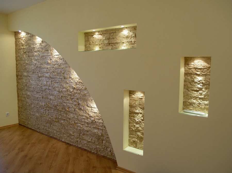 illuminated wall niches 