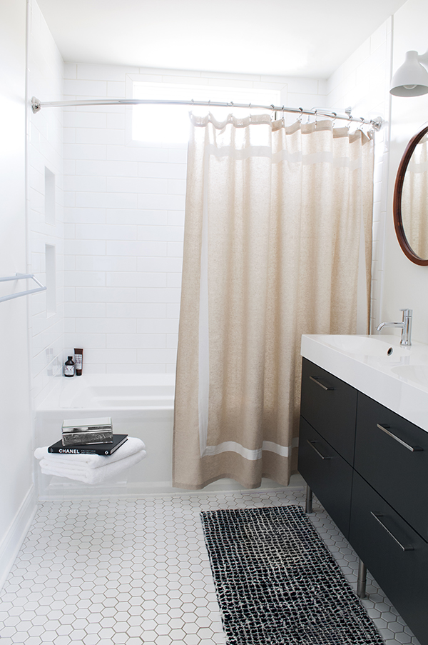 Tips to Make Your Bathroom Look Larger With Shower Curtains Page 2 of 3