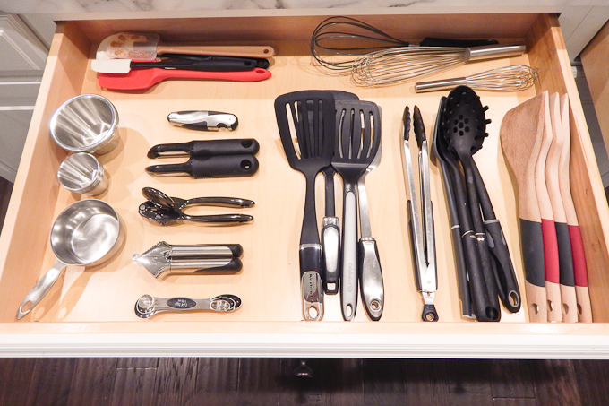 she builds a wooden drawer organizer and now all her