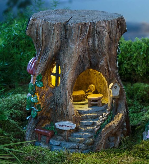 How To Have Fun With Garden Tree Stumps In Awesome Ways Page 3 Of 3   B23772f266674b60fa5890577a12a948 