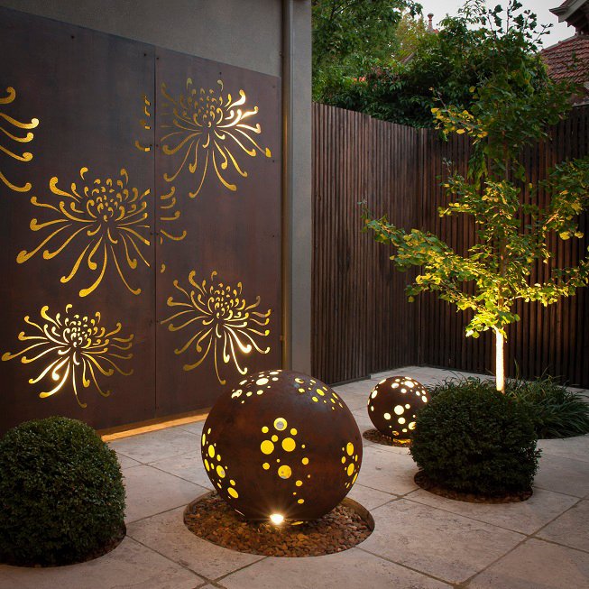 Marvelous Fence Lighting Ideas That Will Make You Say WOW - Page 2 of 3