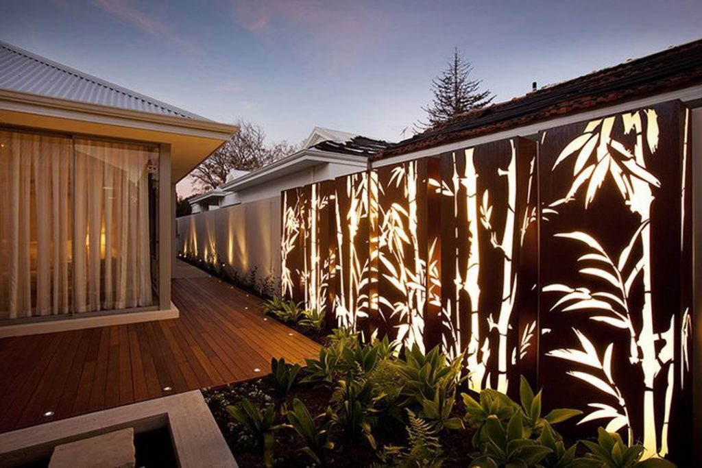 Marvelous Fence Lighting Ideas That Will Make You Say WOW 