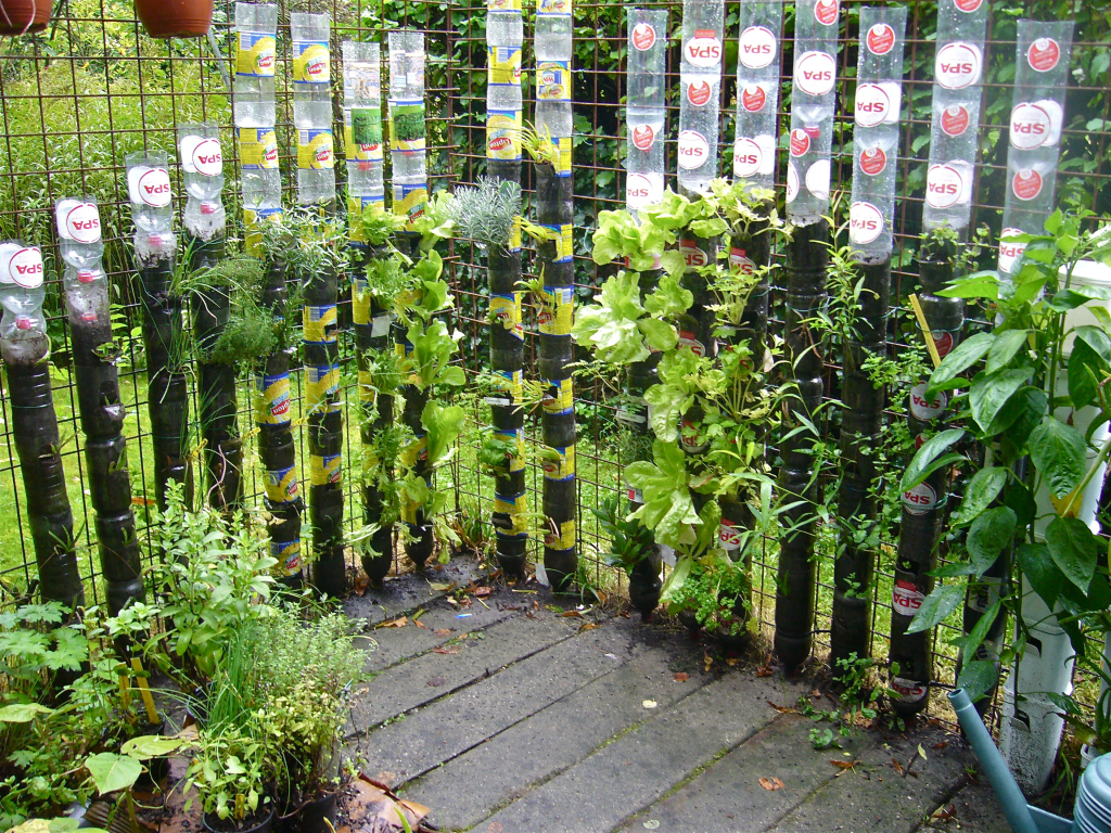 Over 20 Genius DIY Plastic Bottle Gardens You Need To See