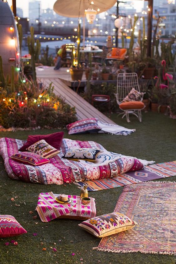 Bohemian outdoor decorations 
