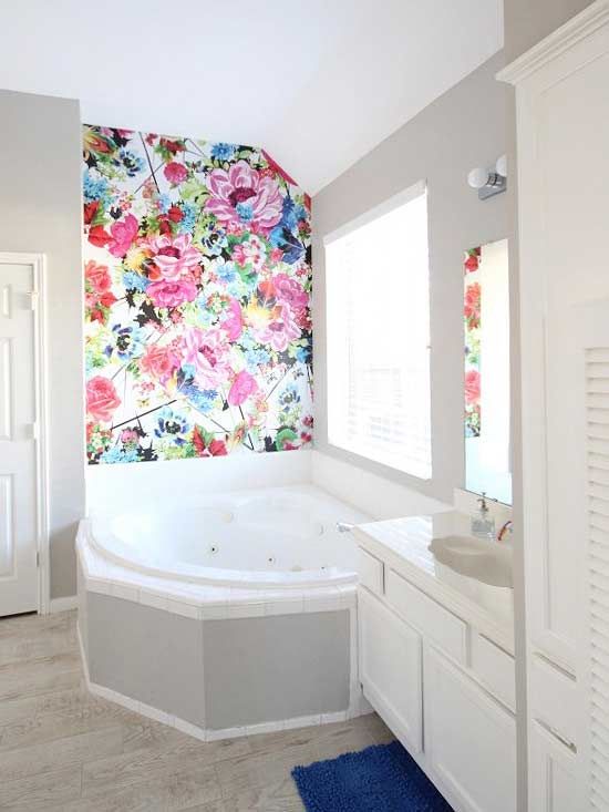 bathroom accent walls 