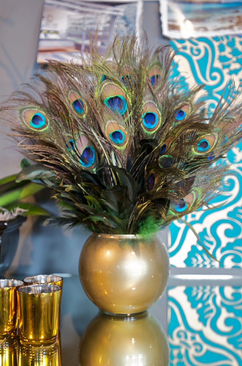 peacock feather decor 1