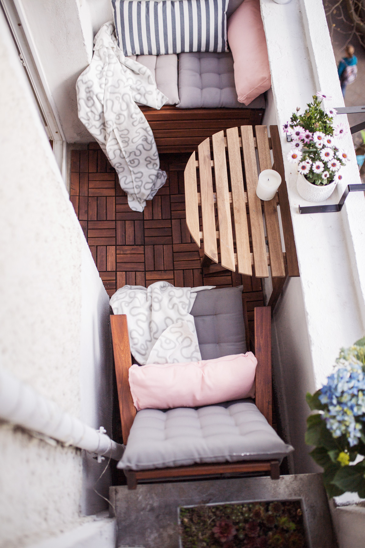 Small Balcony Ideas To Turn Yours Into A Relaxation Zone