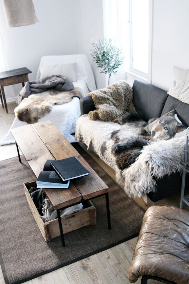 Stunning Faux Fur Decor Ideas To Make Your Home Cozy