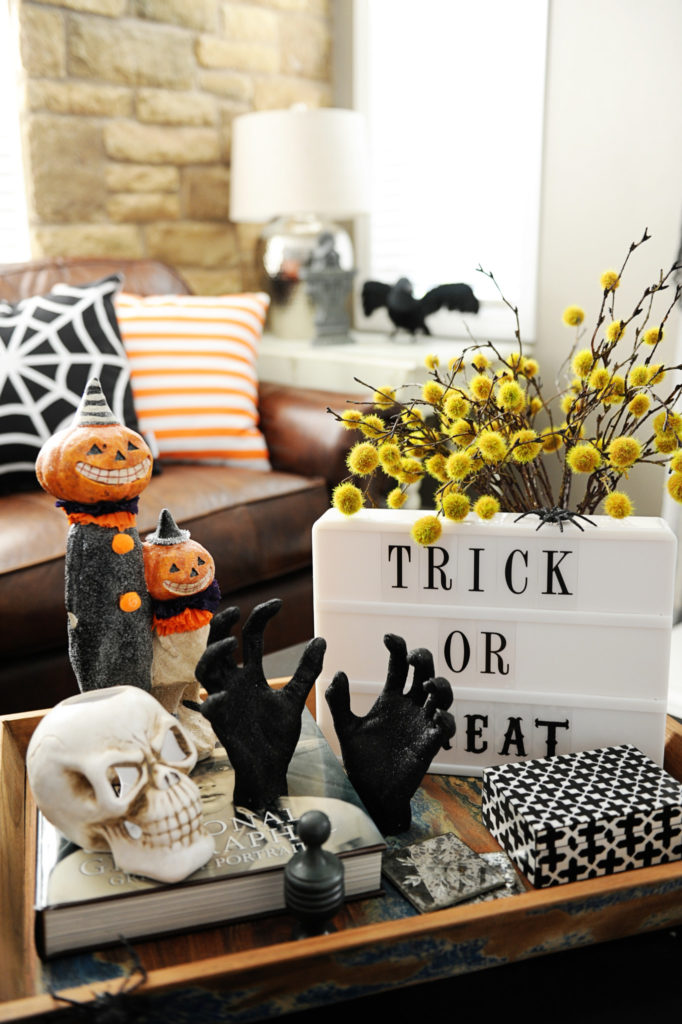 Spooky Halloween Home Decor Ideas That Look Absolutely Fascinating