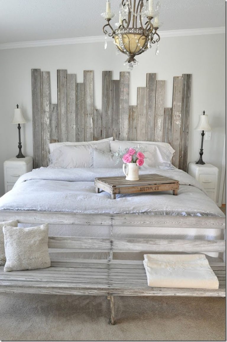 Fantastic End Of Bed Decor Ideas To Spice Up The Bedroom