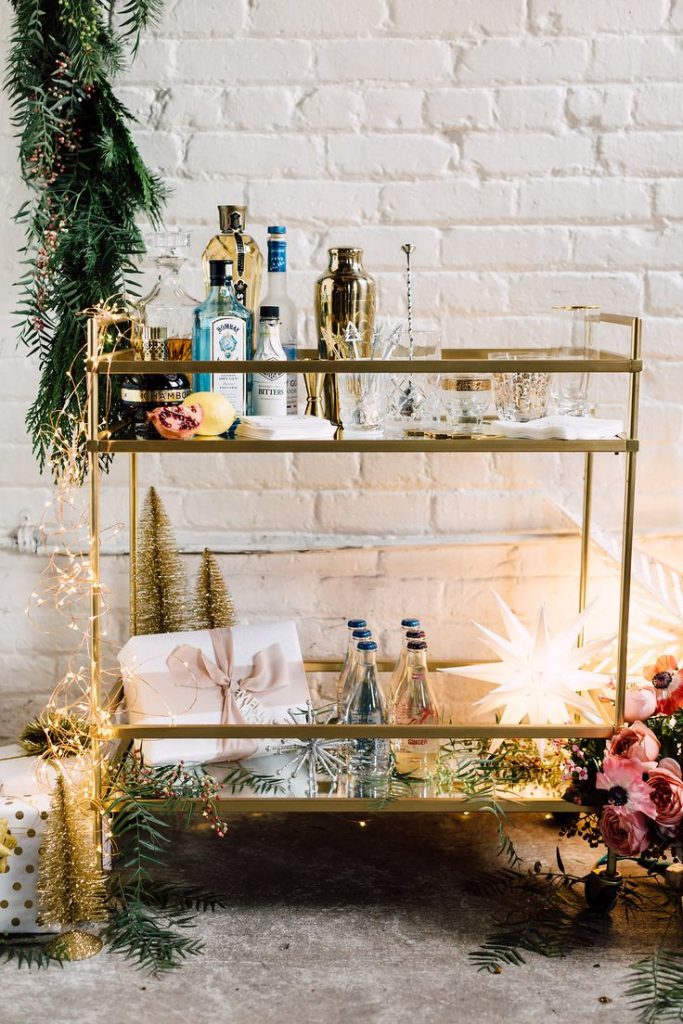 Christmas Bar Cart Ideas For Wishing A Warm Welcome To Your Guests