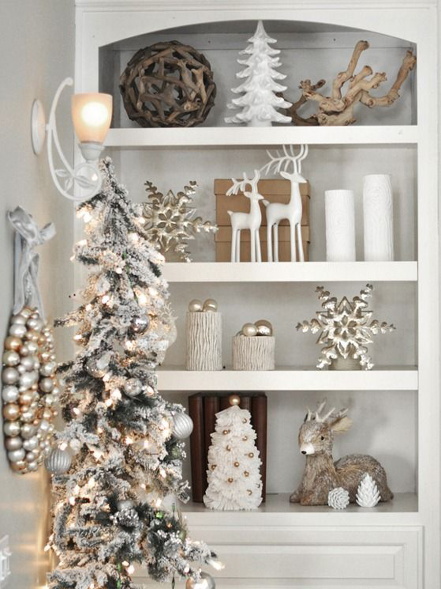 You Can't Stop Staring At These Stunning Christmas Shelf Decor Ideas