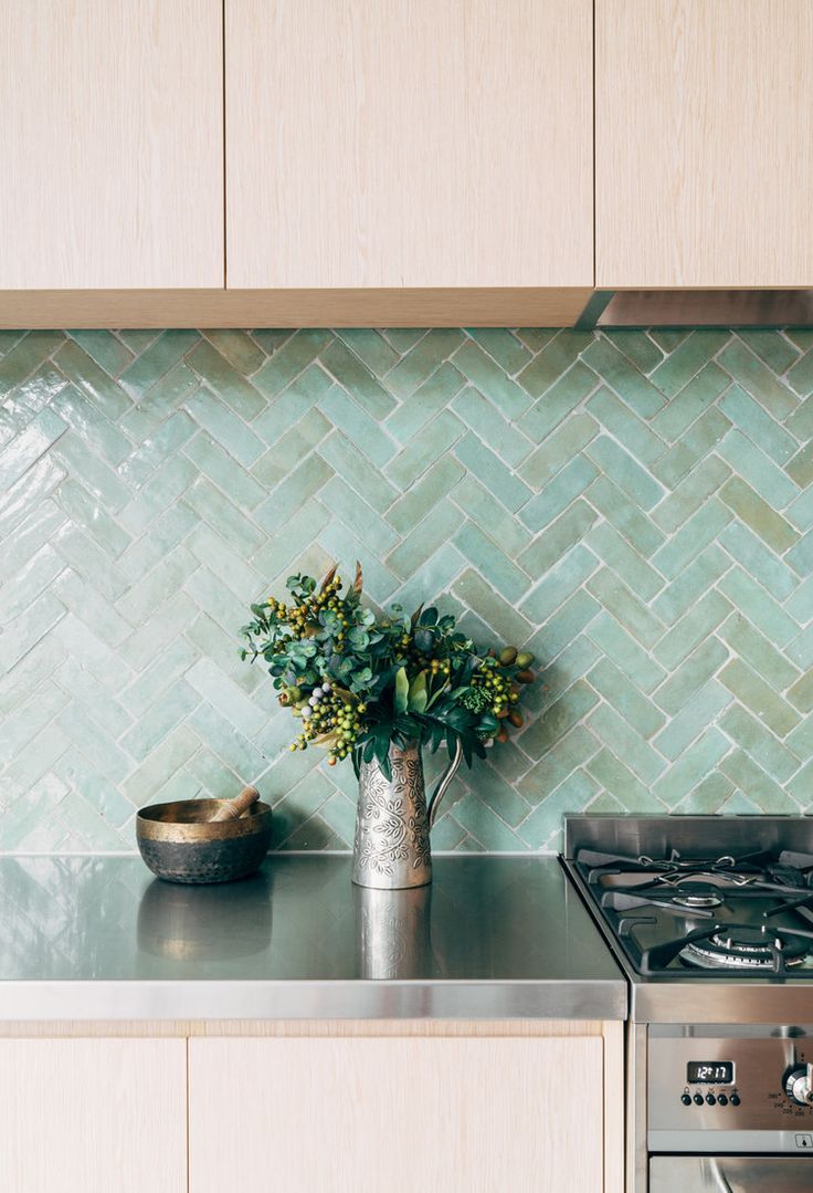 Herringbone Tile Is A Good Choice For An Eye-Catchy Backsplash In The