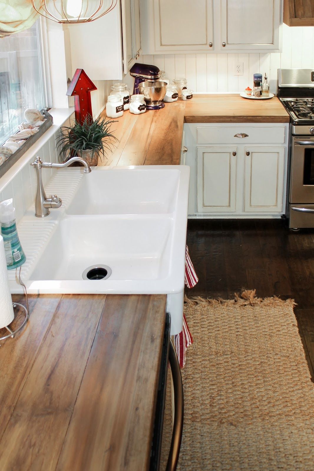 3 Simple Ways To Keep Your Kitchen Countertop Tidy And Clean